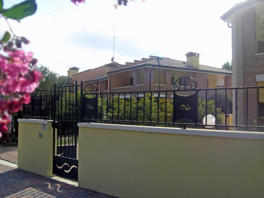 Residence Mediterraneo Lido delle Nazioni Exterior foto